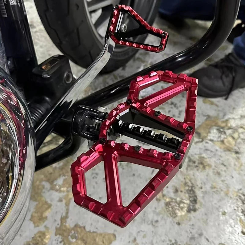 Repose-Pieds Larges (Floorboards) Combinés Conducteur/Passager - Harley-Davidson Softail Low Rider, Street Bob, Fat Bob, Sport Glide – photo 2/23