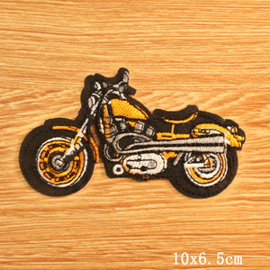 Écusson brodé crâne et cœur style moto biker - vue 14