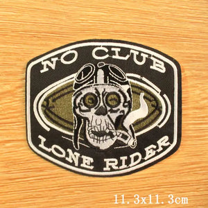 Écusson brodé crâne et cœur style moto biker - vue 16