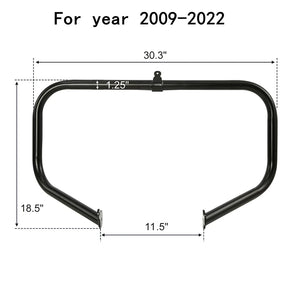 Barre de protection moteur chromée sur Harley Touring - vue 4