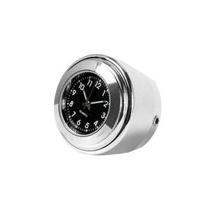 Horloge à quartz argentée fixée sur le guidon d'une moto - vue 7