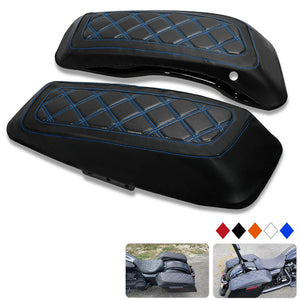 Housse de protection noire installée sur le couvercle d'une sacoche rigide Harley - vue 10