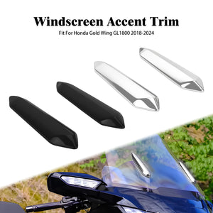 Baguette décorative chromée sur le pare-brise d'une Honda Gold Wing - vue 2
