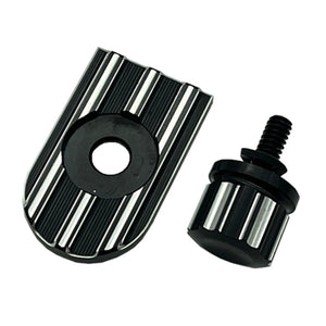 Cache de vis de fixation de selle en aluminium sur une Harley-Davidson - vue 20