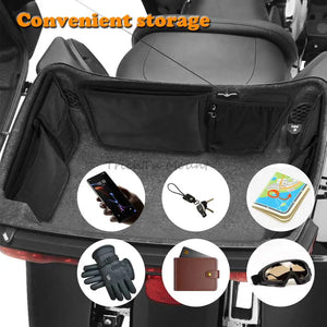 Organiseur en nylon noir installé à l'intérieur d'un top case de moto - vue 3