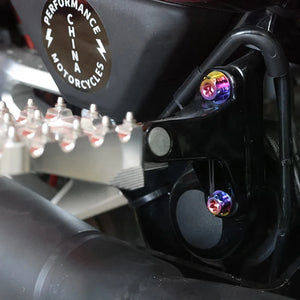 Boulons Titane Bras Oscillant / Repose-pieds Arrière pour Harley Touring et Trike – photo 4/24