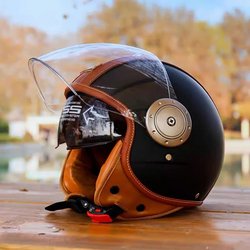 Casque jet moto rétro marron effet cuir - vue de trois quarts - vue 2