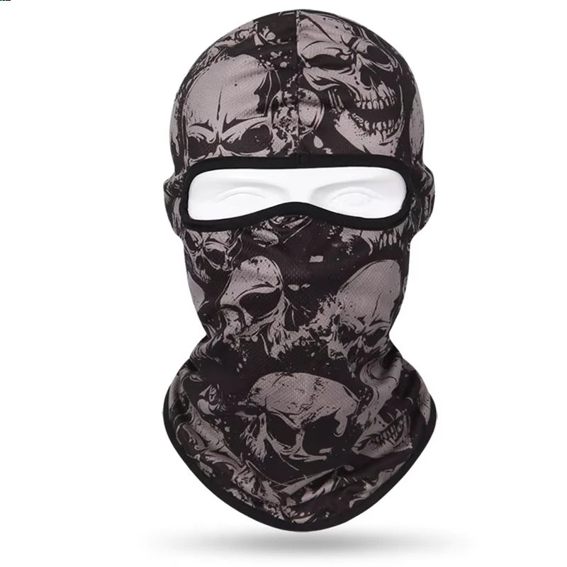 Cagoule imprimée tête de mort portée en sous-casque pour moto - vue 2