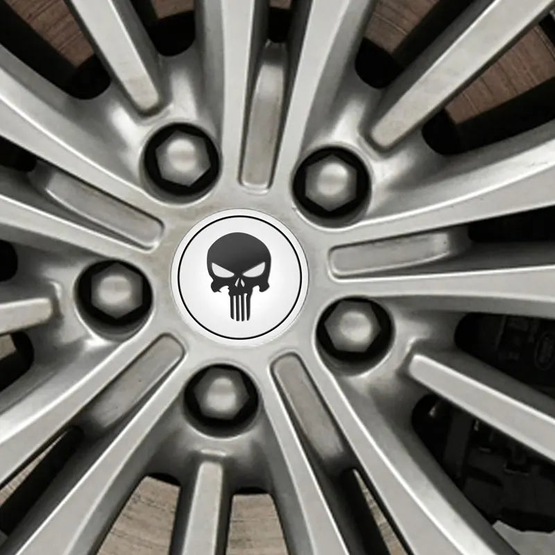 Autocollant aluminium tête de mort pour centre de roue - vue 2