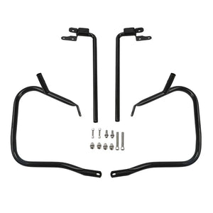 Barre de protection noire à l'avant des sacoches d'une Harley-Davidson CVO Road Glide - vue 3