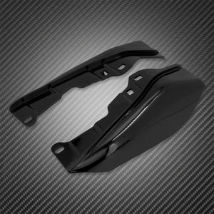 Déflecteur d'air noir mi-cadre monté sous la selle d'une Harley-Davidson Touring - vue 4