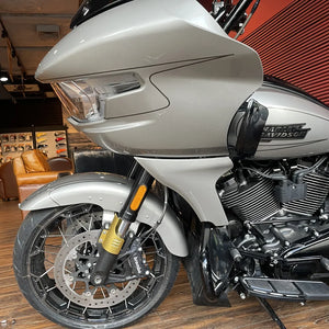 Caches de protection de fourche avant, colliers Noir/Or - Harley-Davidson CVO Road Glide 2023-2024 – photo 2/8