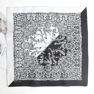 Bandana carré en coton motif cachemire - vue 13