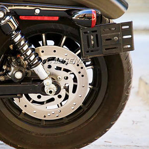 Support latéral de plaque d'immatriculation avec éclairage LED pour Harley Sportster et Dyna - vue 3
