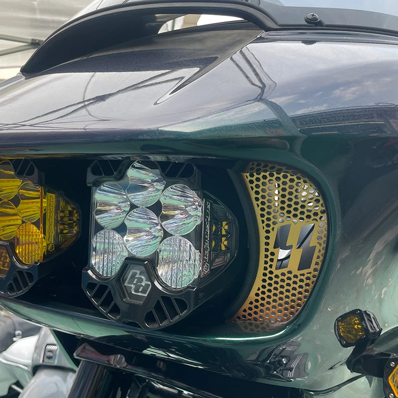 Grille de Calandre Latérale (Mesh Grill) Inox Colorée - Harley-Davidson Road Glide & CVO Road Glide 2015 et plus récent – photo 6/11