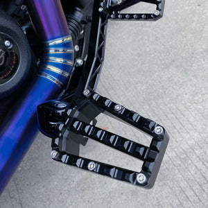 Repose-Pieds Larges (Floorboards) Combinés Conducteur/Passager - Harley-Davidson Softail Low Rider, Street Bob, Fat Bob, Sport Glide – photo 3/23