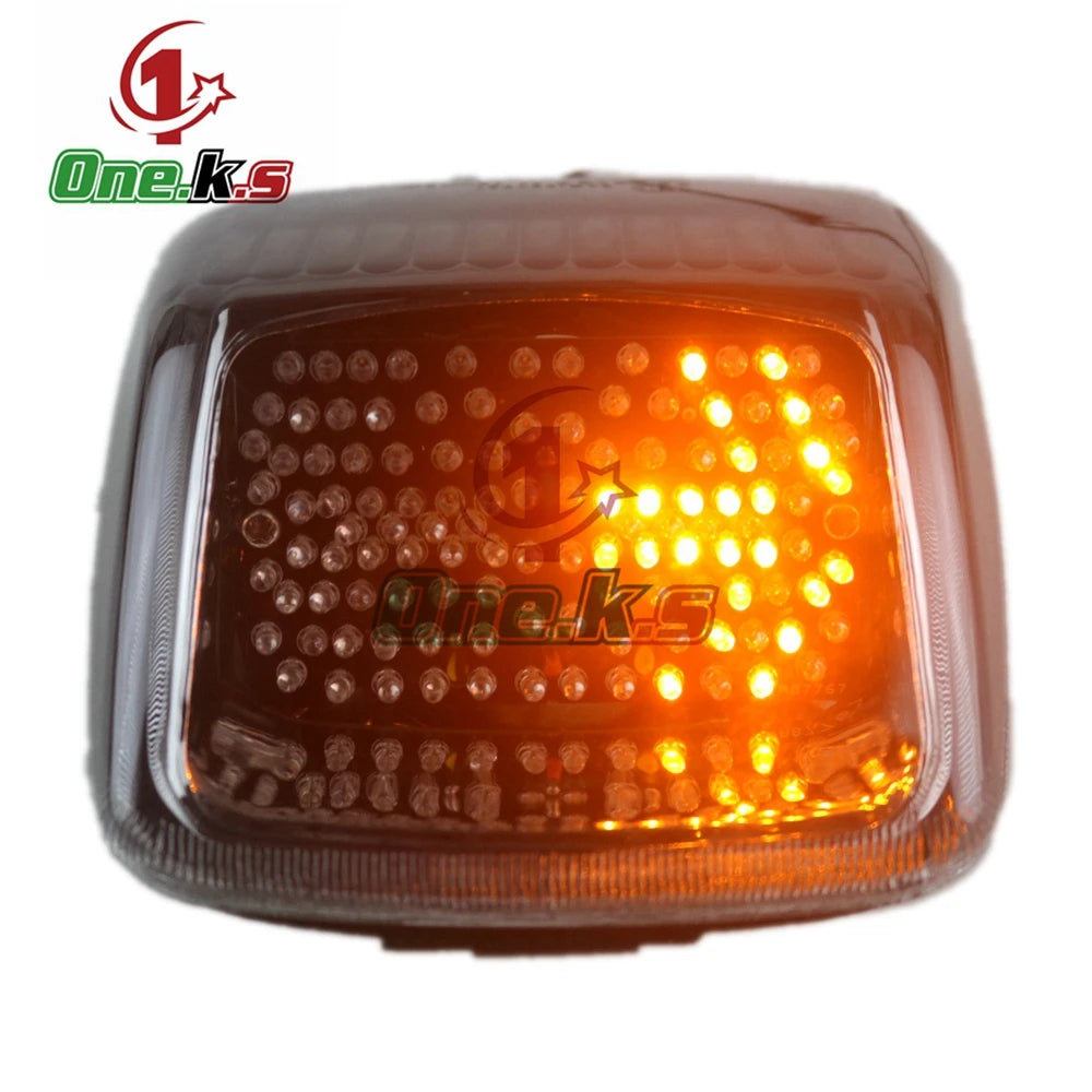 Feu arrière LED à clignotants intégrés pour Harley V-Rod - vue 6
