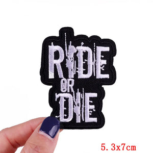Écusson patch tête de mort et rose style biker - vue 11