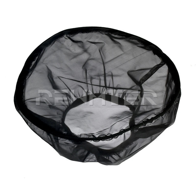 Housse noire imperméable posée sur le filtre à air d'une moto Harley-Davidson - vue 4