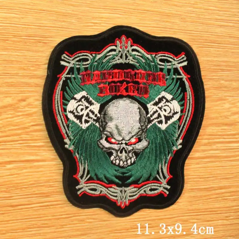Écusson brodé crâne et cœur style moto biker - vue 32
