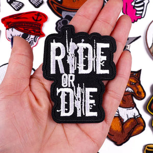 Écusson patch tête de mort et rose style biker - vue 4