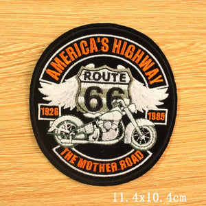Écusson brodé crâne et cœur style moto biker - vue 28
