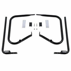 Barre de protection chromée soutenant les sacoches d'une Harley-Davidson Touring - vue 6