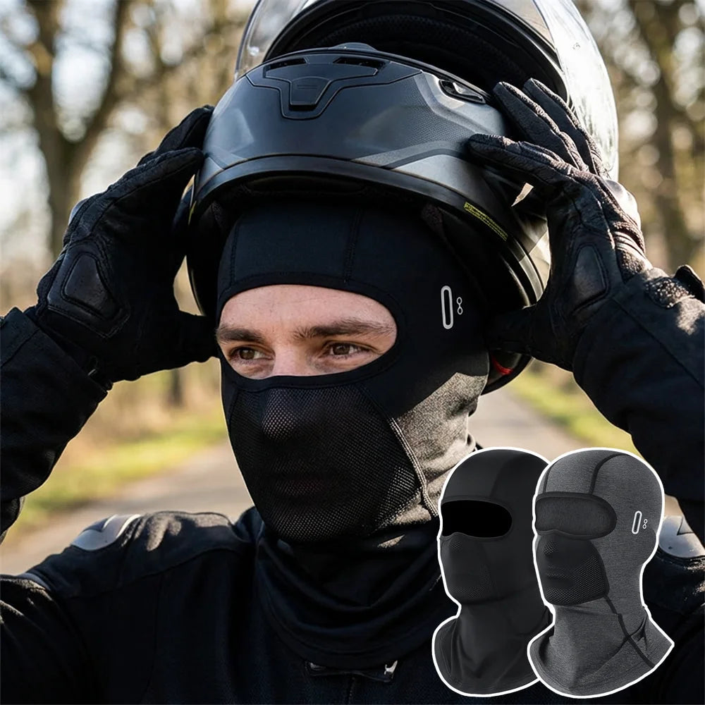 Cagoule moto noire portée sous le casque - vue 2