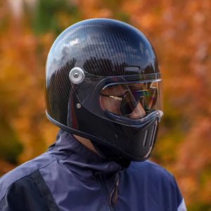 Casque moto intégral noir aérodynamique - vue de profil - vue 15
