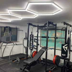 Panneau LED hexagonal nid d'abeille 6500K pour garage, salon de coiffure et atelier – photo 1/36