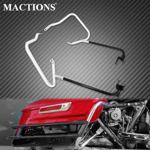 Rail de garde noir autour des sacoches d'une Harley-Davidson Touring - vue 1