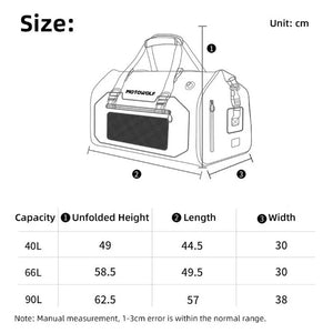 Sac de queue étanche moto noir au format roulé, fixé à l'arrière de la selle - vue 2