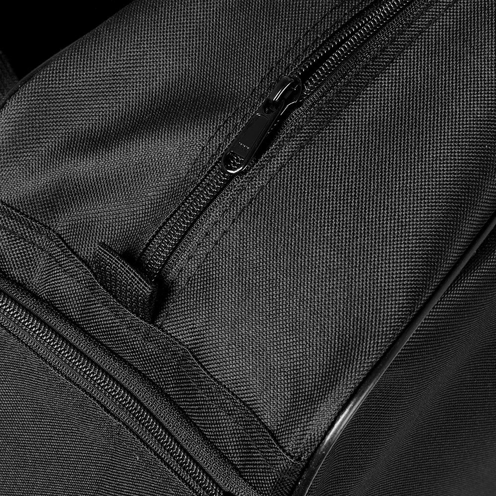 Doublure souple noire insérée dans une sacoche rigide de moto Harley Touring - vue 5