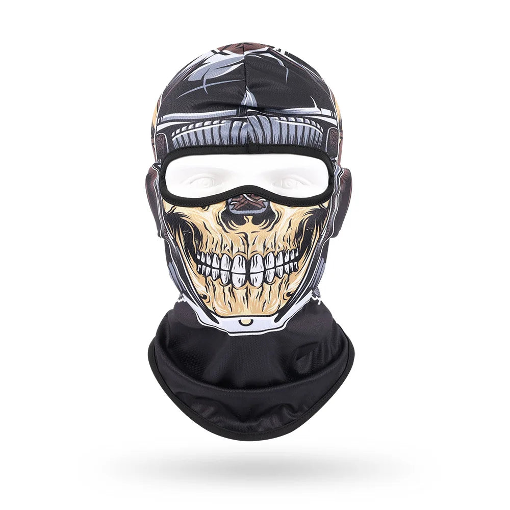 Cagoule imprimée tête de mort portée en sous-casque pour moto - vue 6