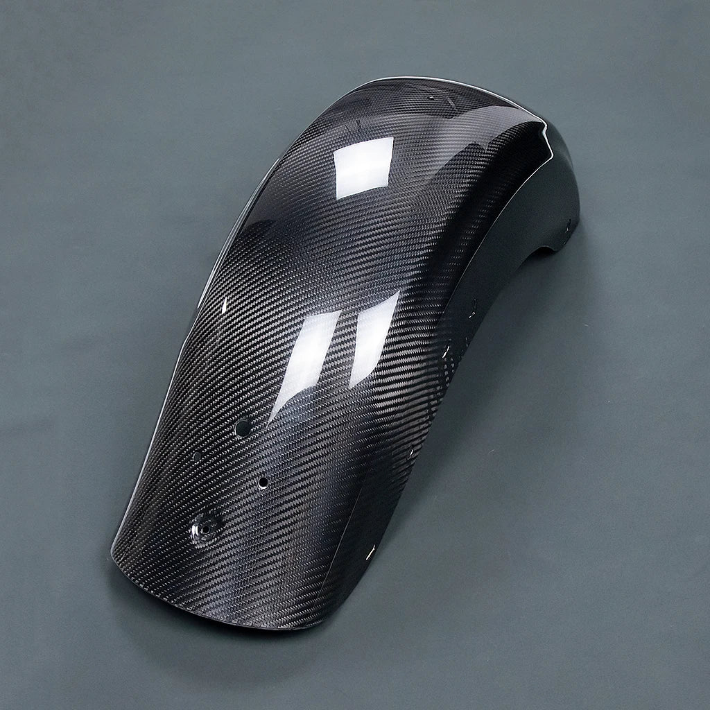 Garde-boue arrière en fibre de carbone pour Harley Touring - vue 4