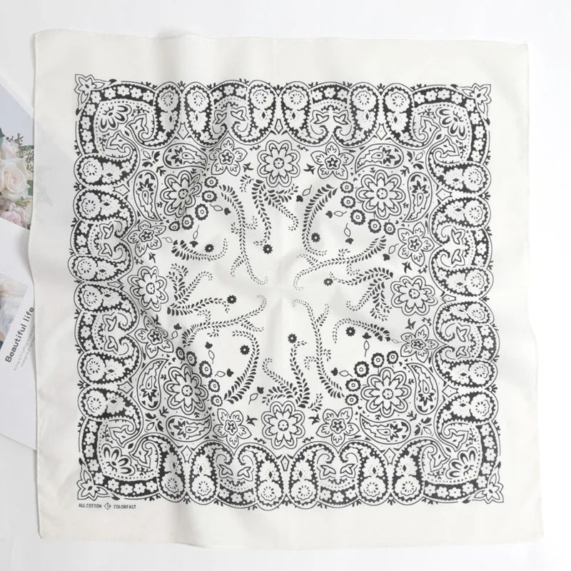 Bandana carré en coton motif cachemire - vue 10