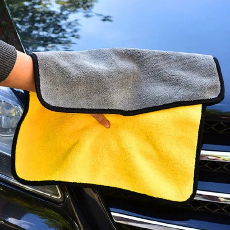 Serviette Microfibre Haute Absorption pour Lavage Auto/Moto - Vitres et Rétroviseurs – photo 2/12