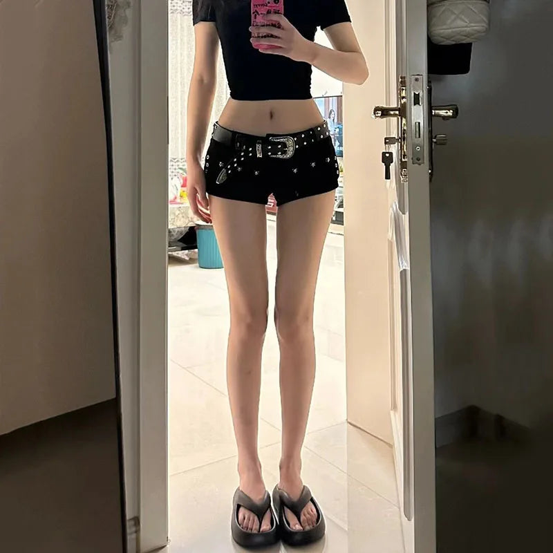 Short en jean noir taille basse style Y2K punk - vue 3