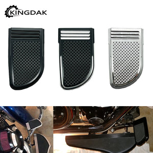 Grand cache-pédale de frein "Defiance" noir/chrome pour Harley-Davidson Touring, Electra Glide, Softail et Fat Boy – photo 1/9