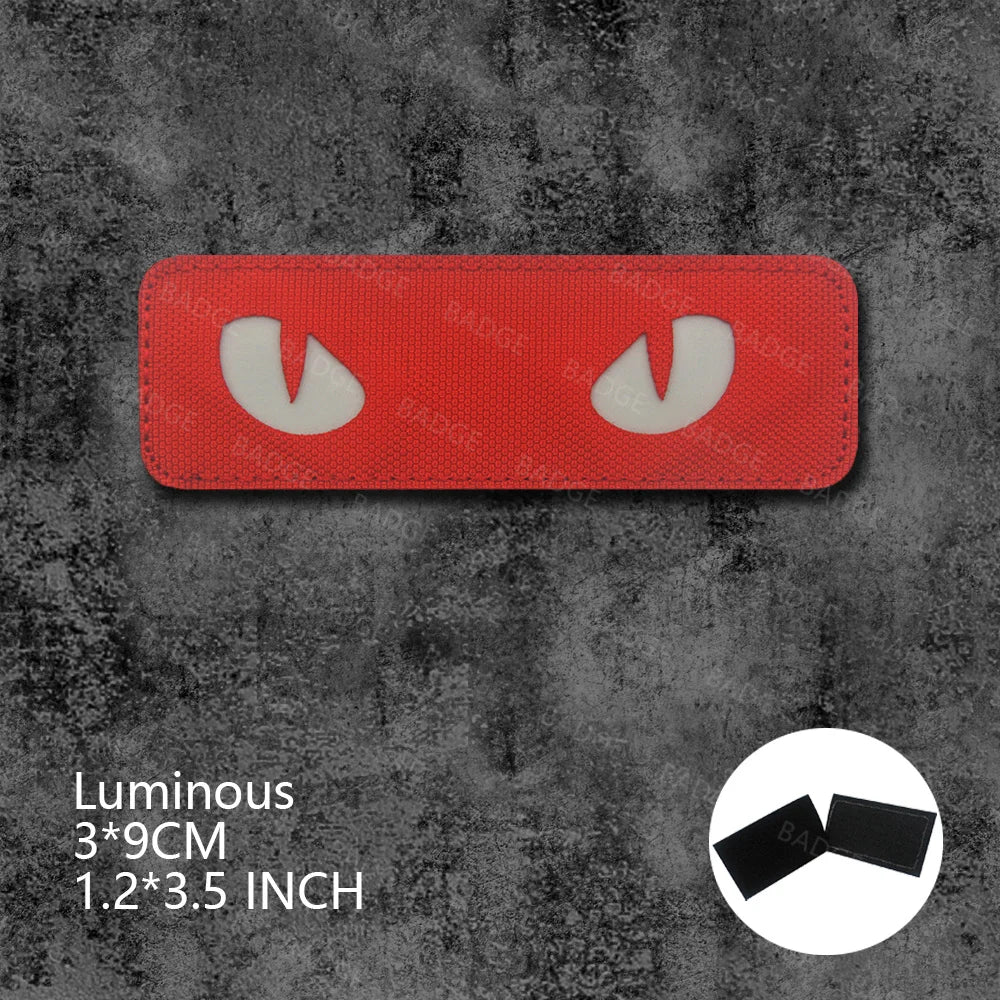 Écusson tactique phosphorescent yeux de chat - vue 51