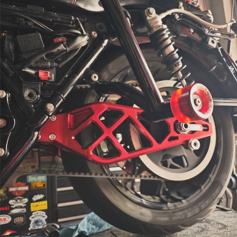 Bras Oscillant Arrière (Swing Arm) CNC Aluminium - Harley-Davidson Touring 2009 et plus récent – photo 2/12