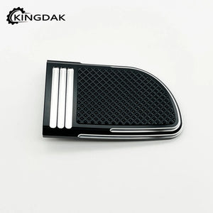 Grand cache-pédale de frein "Defiance" noir/chrome pour Harley-Davidson Touring, Electra Glide, Softail et Fat Boy – photo 3/9