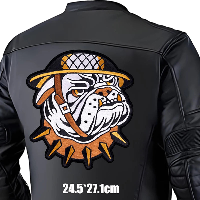 Écusson brodé motif tête de mort motard sur fond noir - vue de face - vue 28