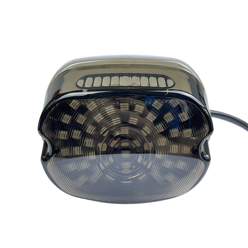 Feu arrière LED lay down pour Harley Softail Dyna Touring - vue 4