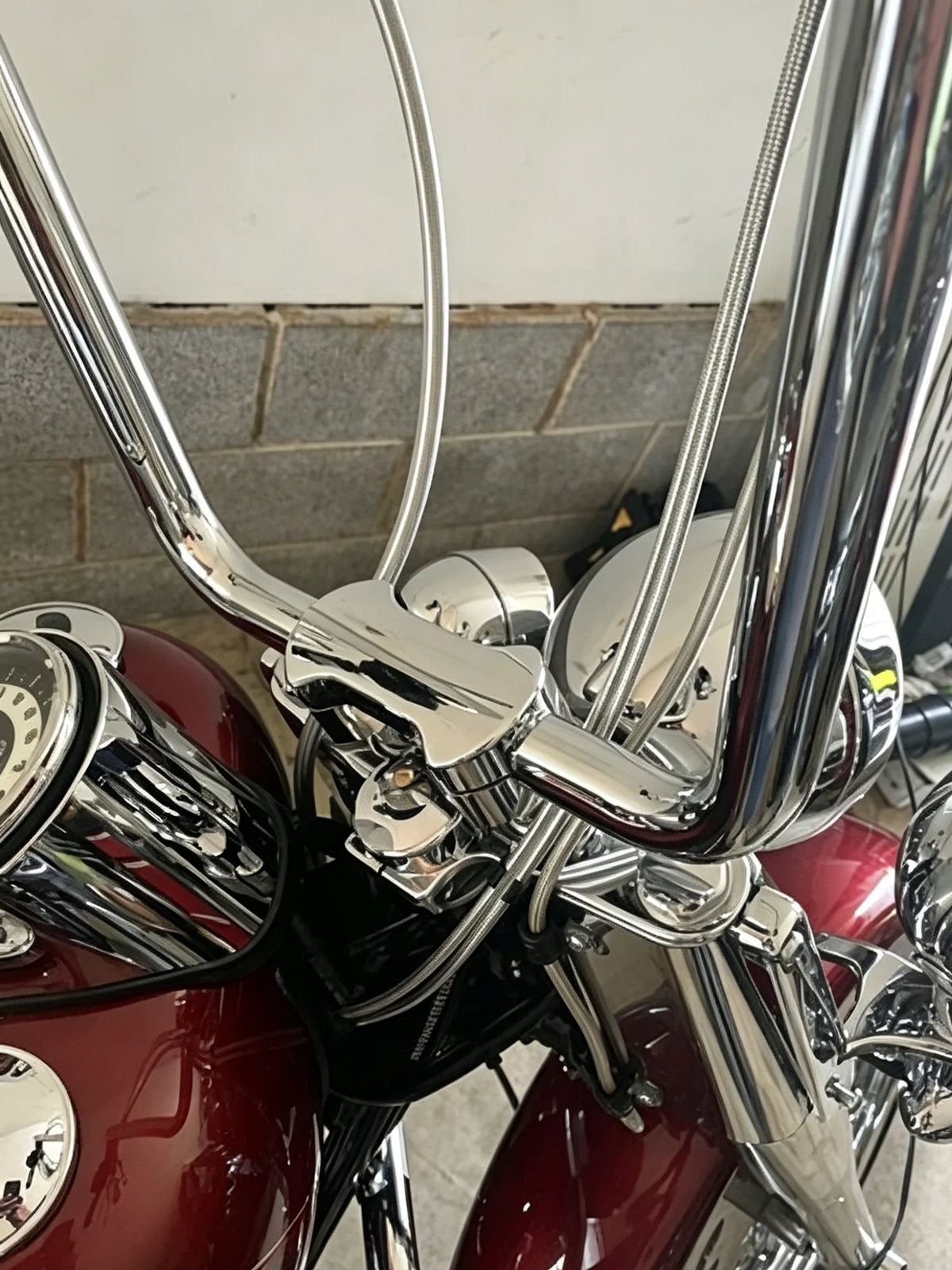 Rehausseurs de guidon 3 po pour Harley Softail Road Glide - vue 3
