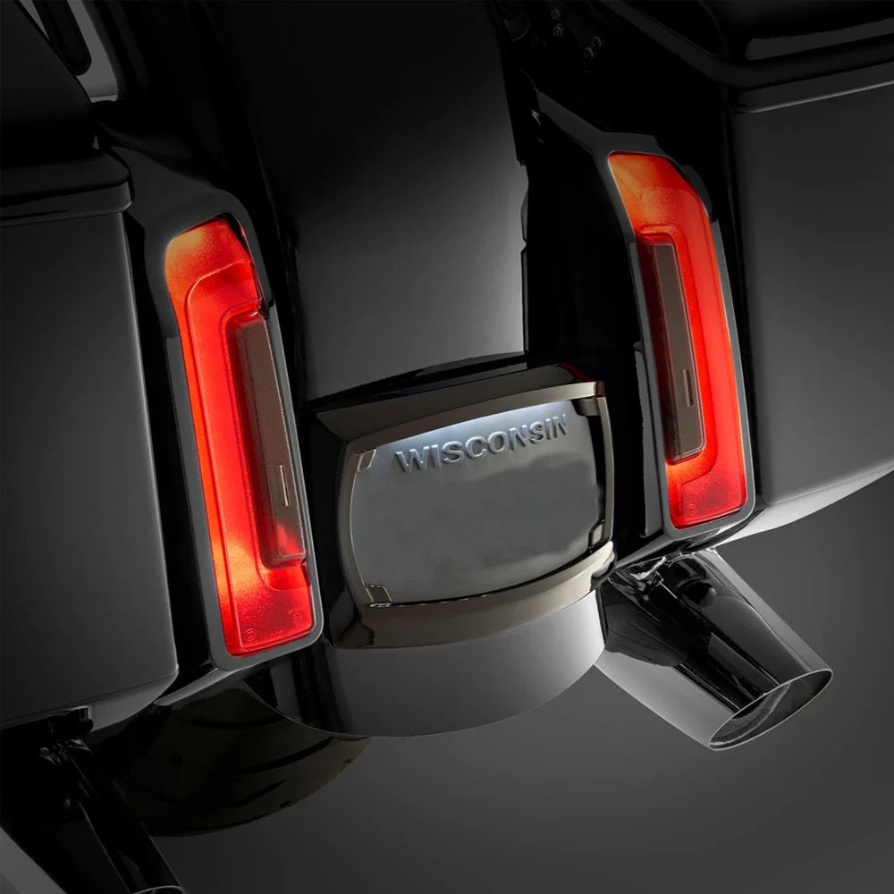 Kit de Relocalisation de Plaque LED avec Feu Stop Intégré, Lentille Fumée - Harley-Davidson Street Glide, Road Glide ST, CVO 2023-2024 – photo 3/8