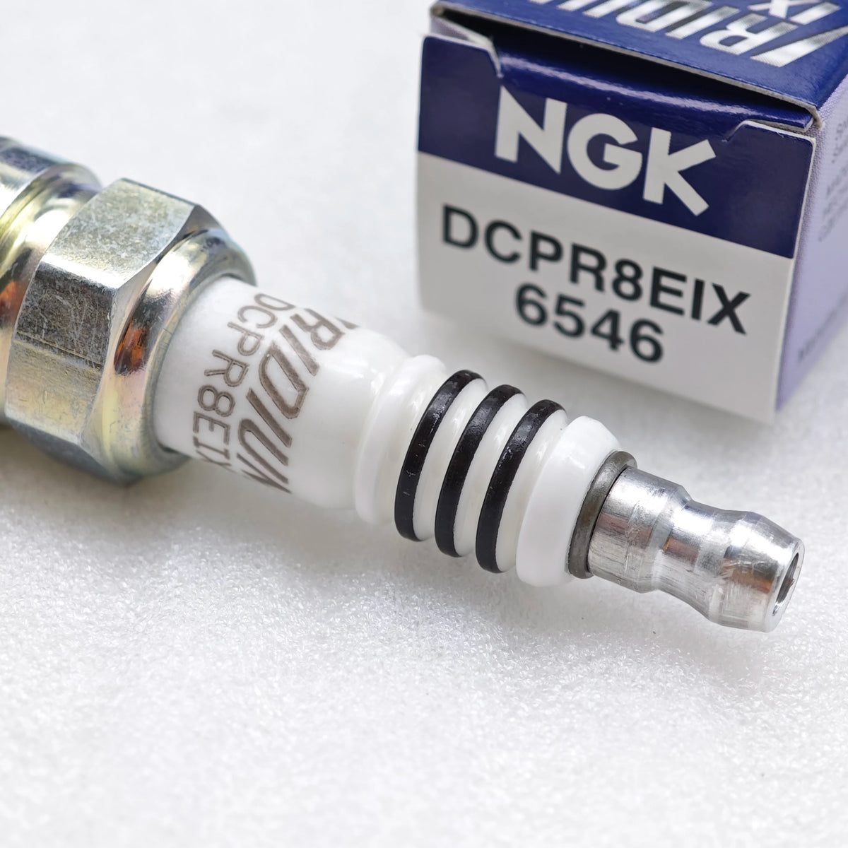 Bougie iridium DCPR8EIX pour Harley Sportster 883 - vue 4