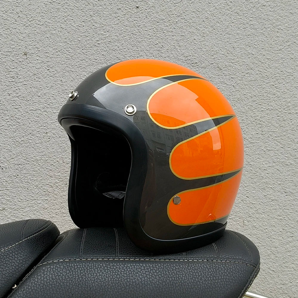 Casque moto rétro compact noir style japonais - vue de trois quarts - vue 8