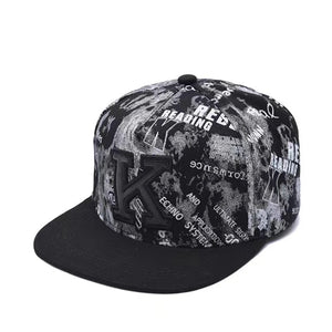 Casquette brodée à visière plate, vue de face - vue 48