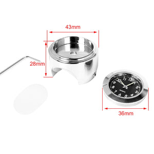 Horloge à quartz argentée fixée sur le guidon d'une moto - vue 5